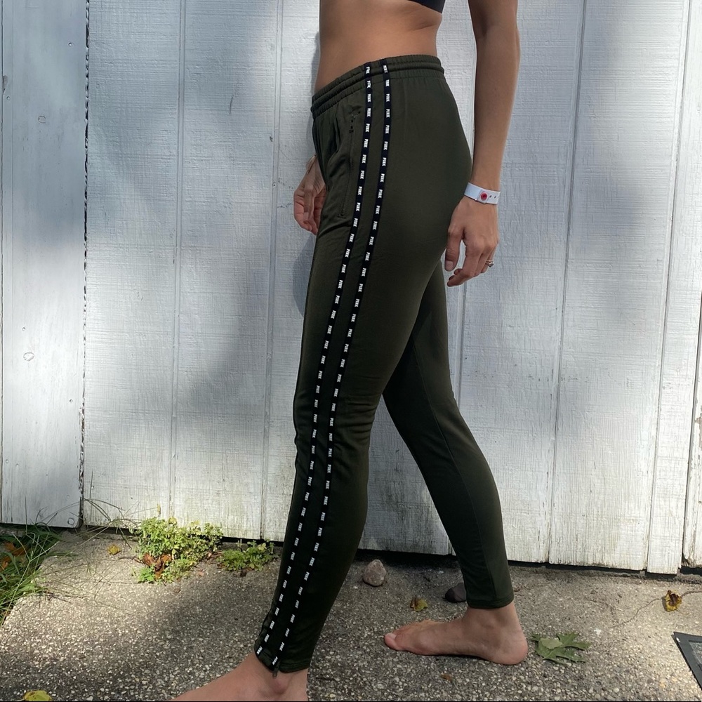 PINK Joggers NWOT